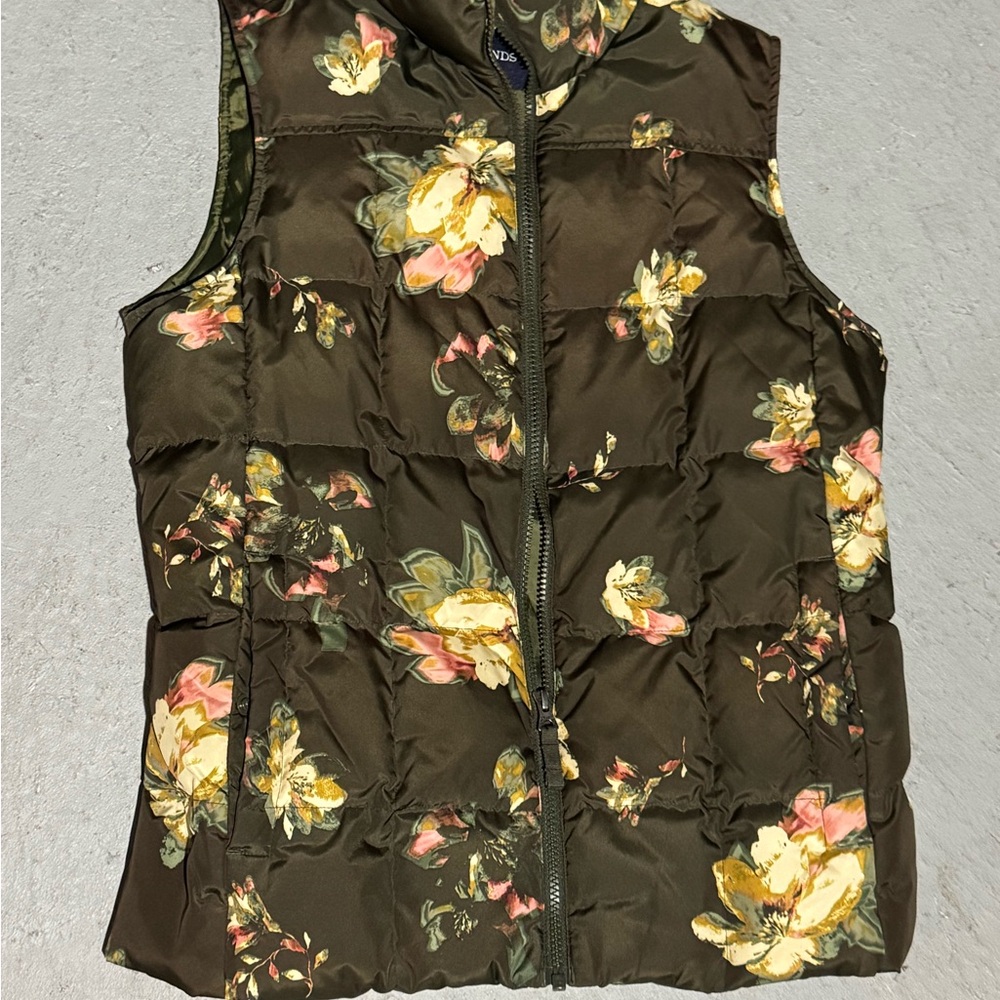 Lands' End down Puffer Vest spring fashion like new women’s small layering